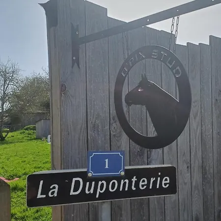 Prázdninový dům O'pix Montreuil-le-Henri