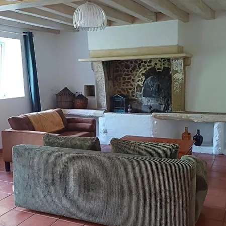 O'pix Vakantiehuis Montreuil-le-Henri